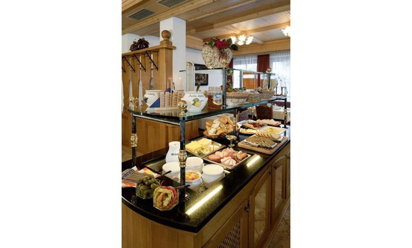 Hotel Lasalt Ischgl Buitenkant foto